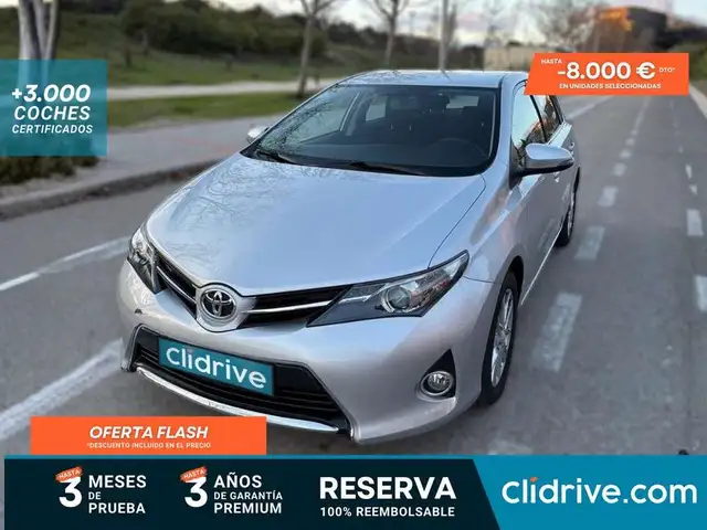Toyota Auris 130 Live