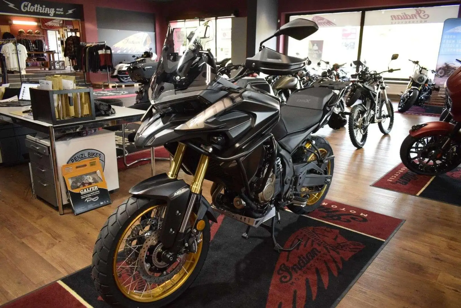 Voge Others DS625X Sturzbügel/Zusatzlampen/LED 4,99 F Noir - 1