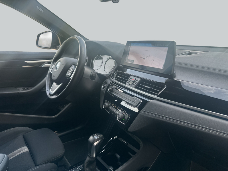 BMW X2 xDrive25e Advantage Plus LED* HiFi* Head-Up* — photo 16