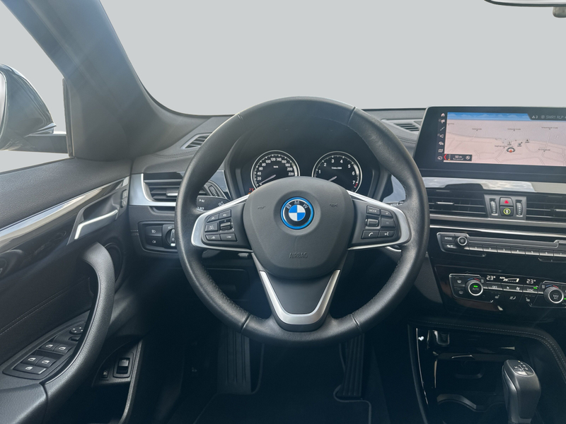 BMW X2 xDrive25e Advantage Plus LED* HiFi* Head-Up* — photo 17