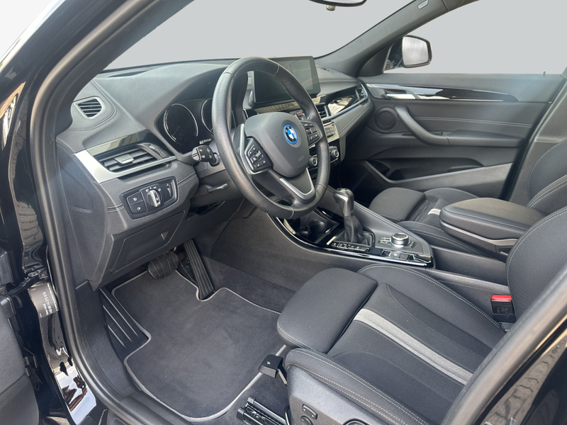 BMW X2 xDrive25e Advantage Plus LED* HiFi* Head-Up* — photo 10