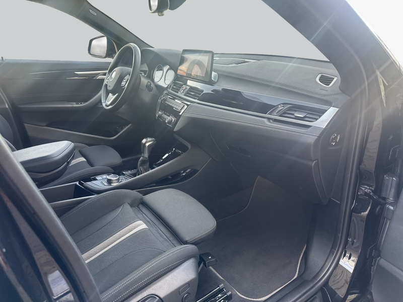 BMW X2 xDrive25e Advantage Plus LED* HiFi* Head-Up* — photo 13