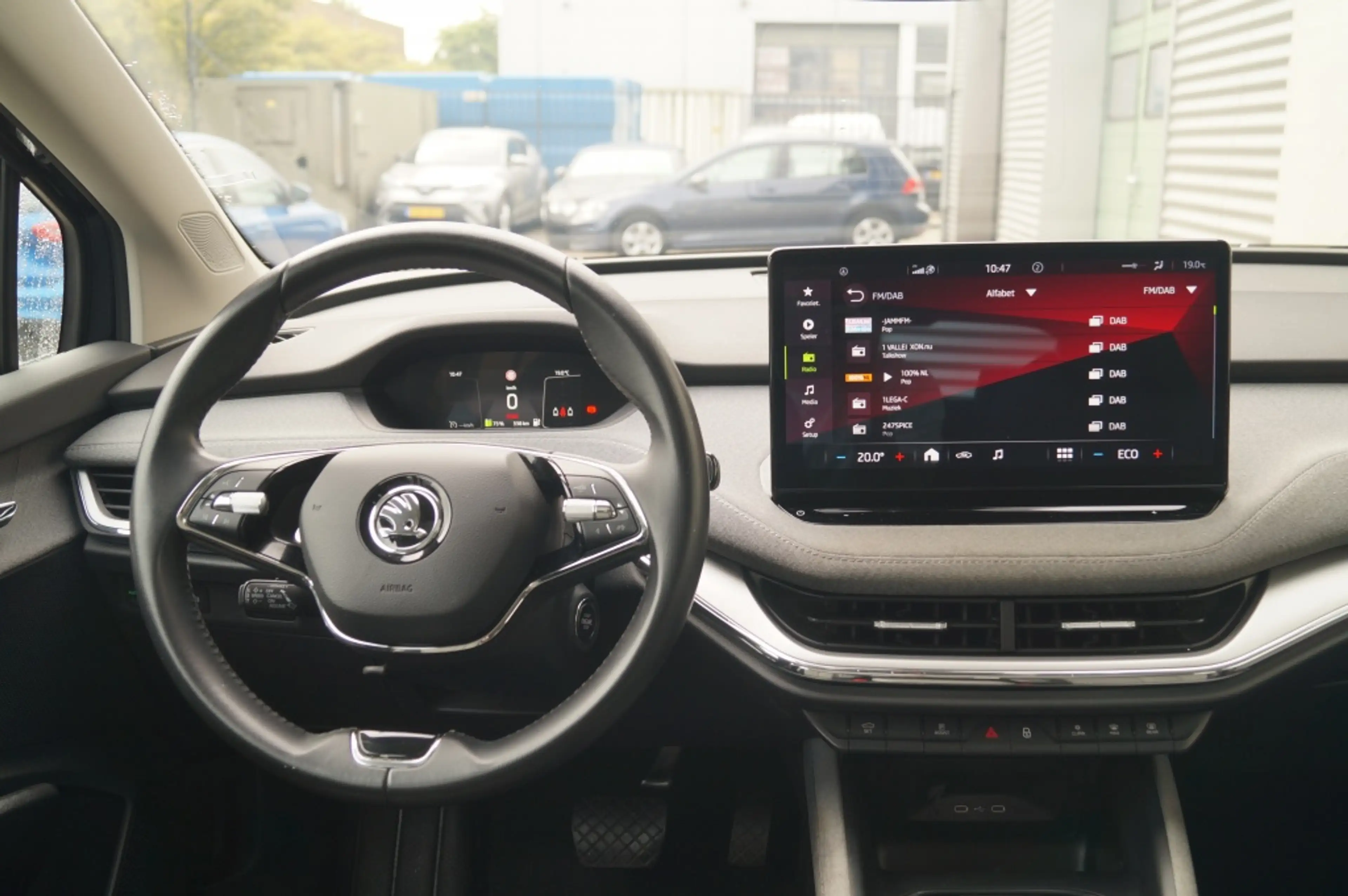 Skoda Enyaq Coupé iV 80 Business Edition -PANO-ECC-LMV-CAM — photo 26