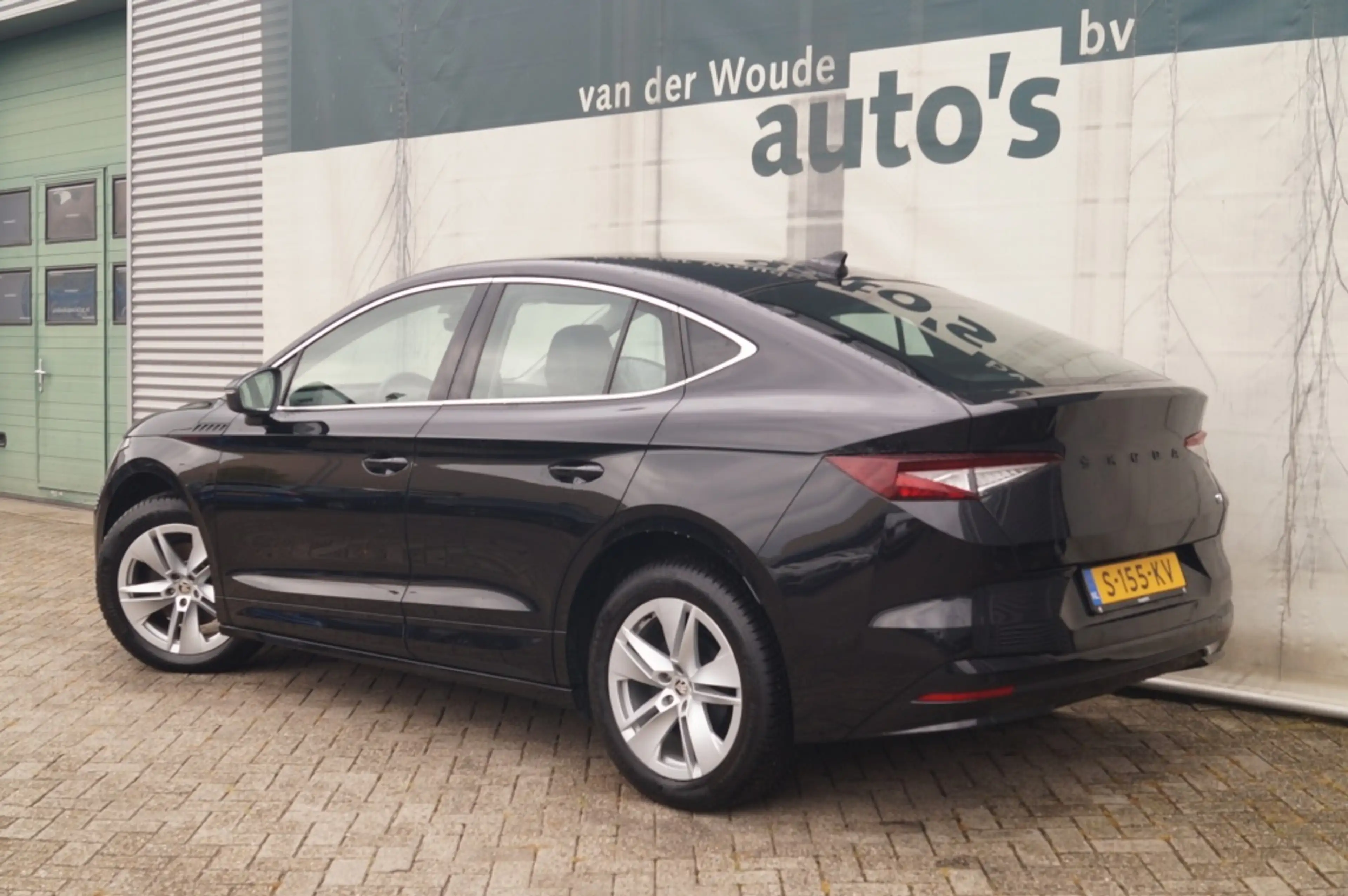 Skoda Enyaq Coupé iV 80 Business Edition -PANO-ECC-LMV-CAM — photo 6