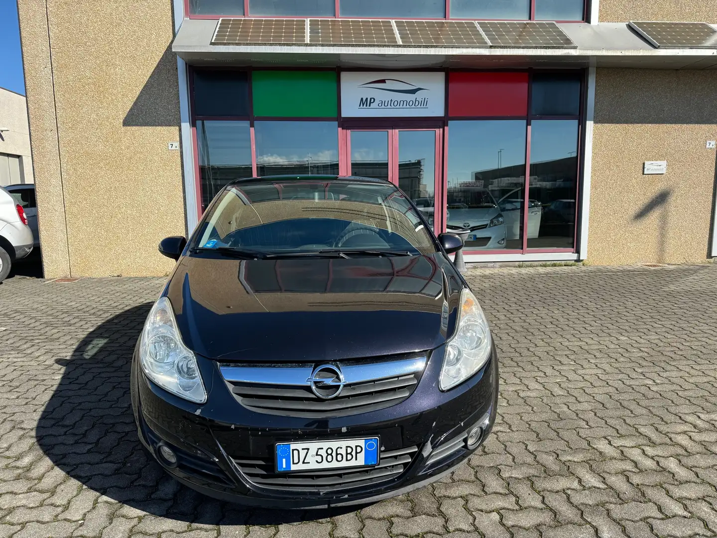 Opel Corsa 3p 1.2 Enjoy Gpl+OK NEOPATENTATI+TETTO APRIBILE! Nero - 2