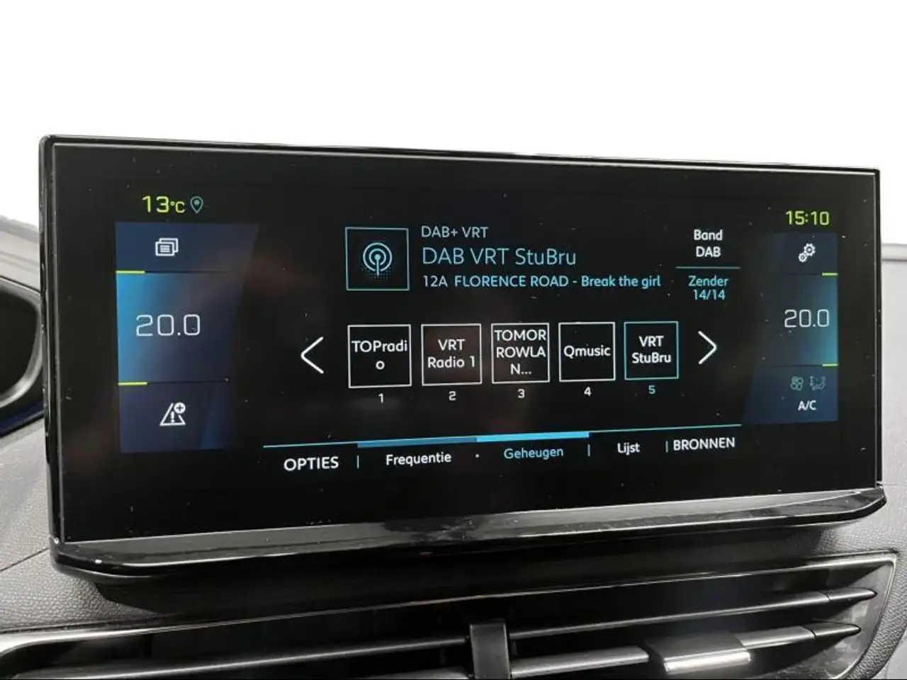 Peugeot 3008 Allure Pack 32