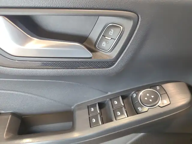 Ford Kuga view 8