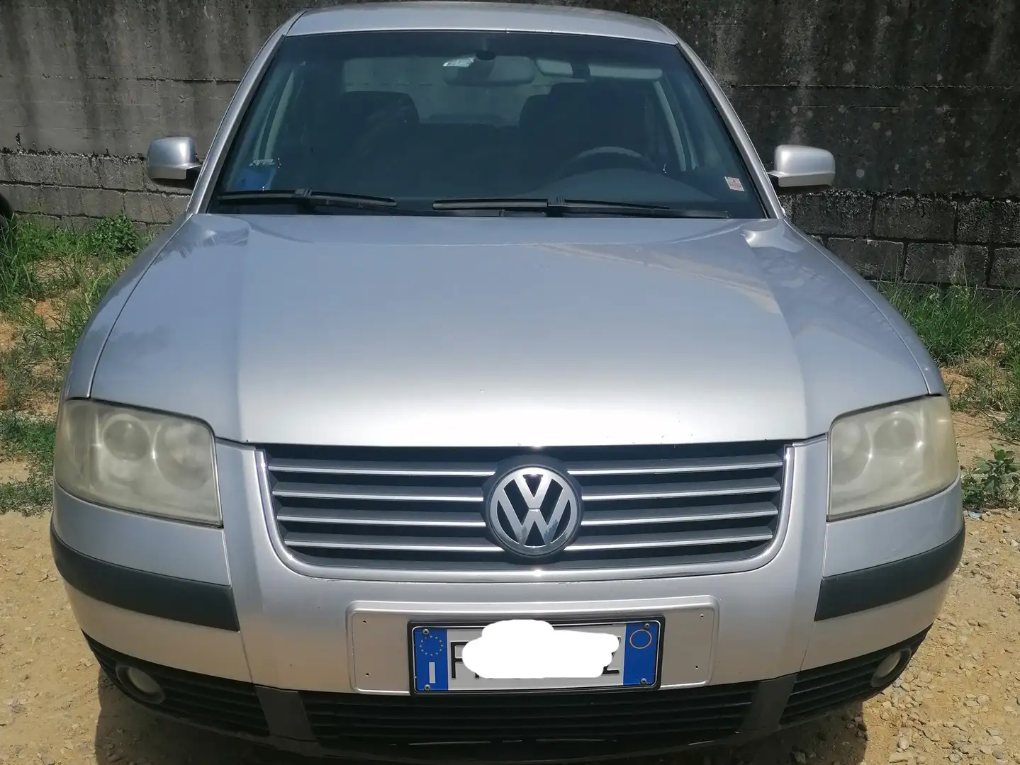 Volkswagen Passat Passat V 2002 Berlina 1.9 tdi Comfortline 130cv Argento - 1