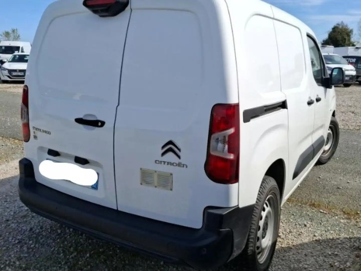 Citroen Berlingo 1.5 BlueHDi S&S - 100 III FOURGON Fourgon M Club 6 Weiß - 2