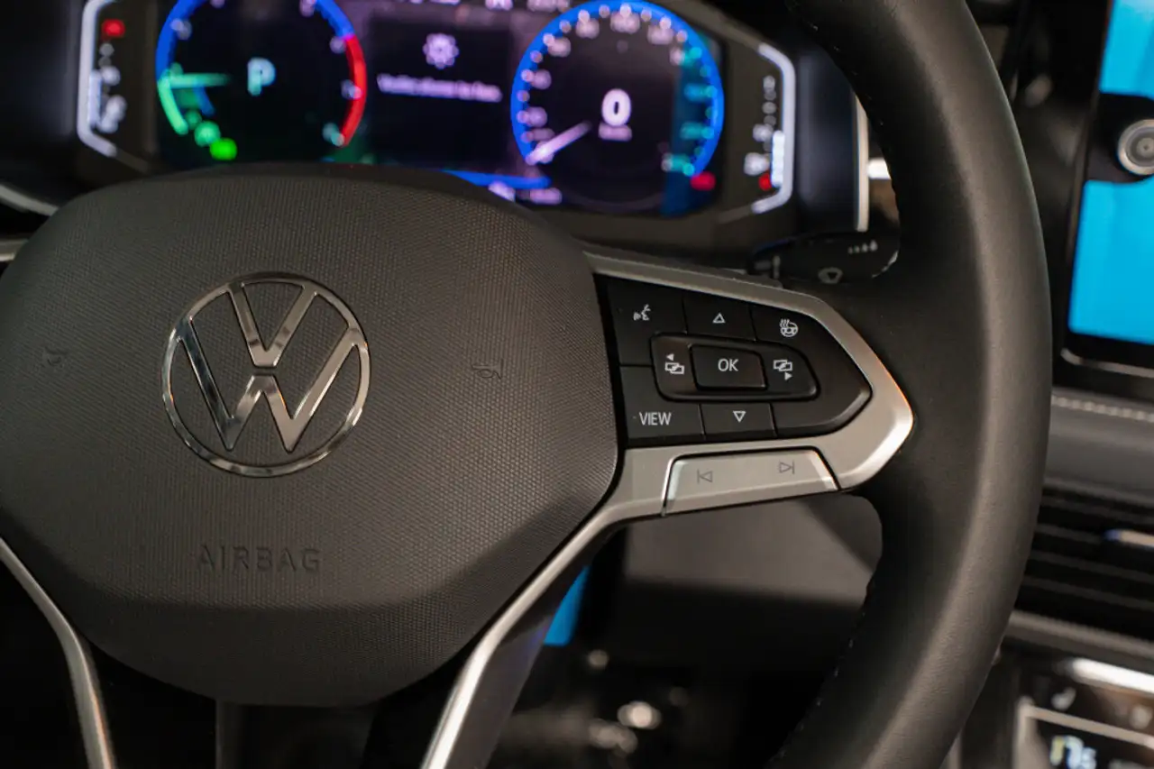 Volkswagen Jetta снимка Volkswagen Jetta
