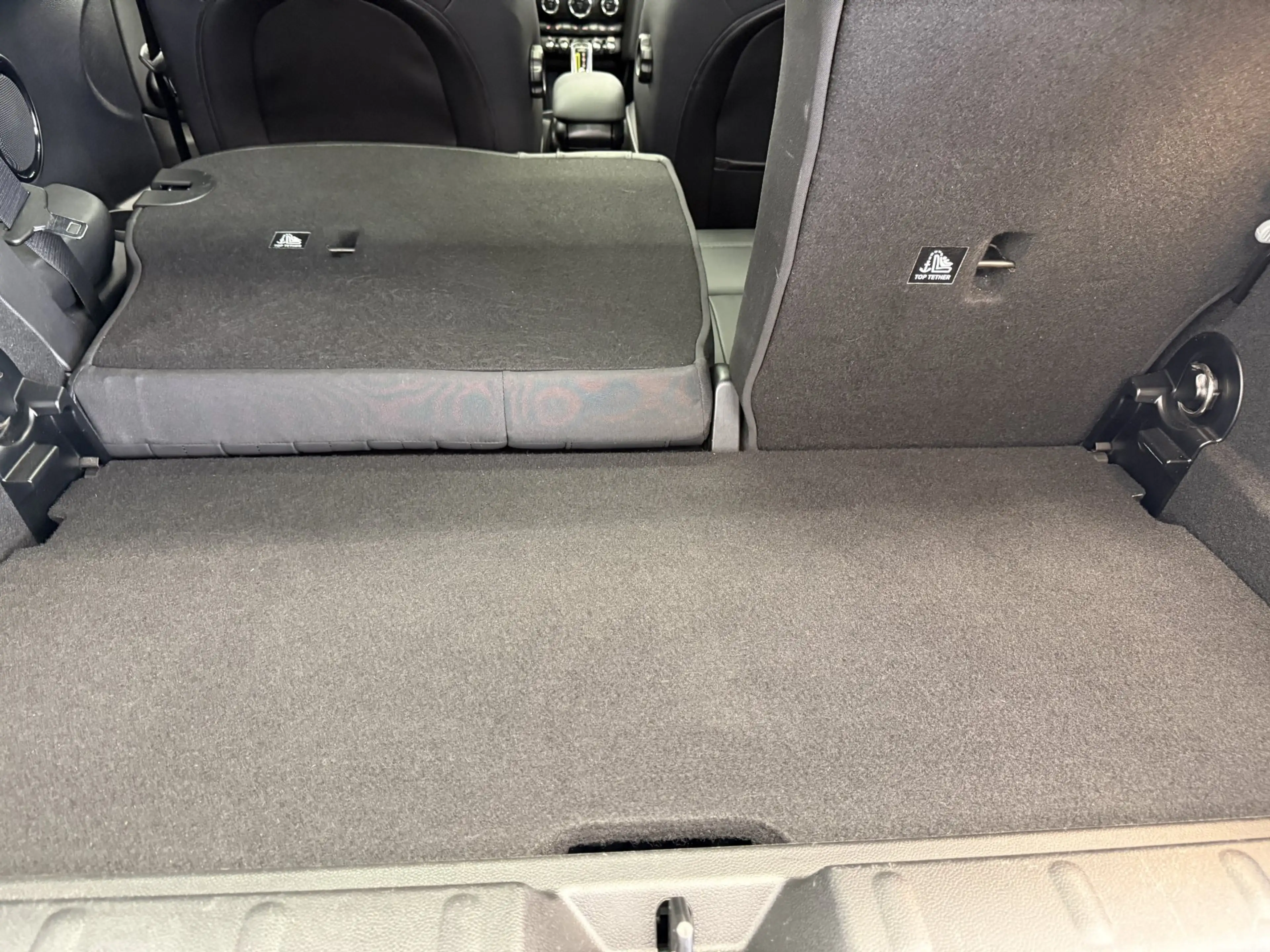 MINI Cooper SE — photo 14