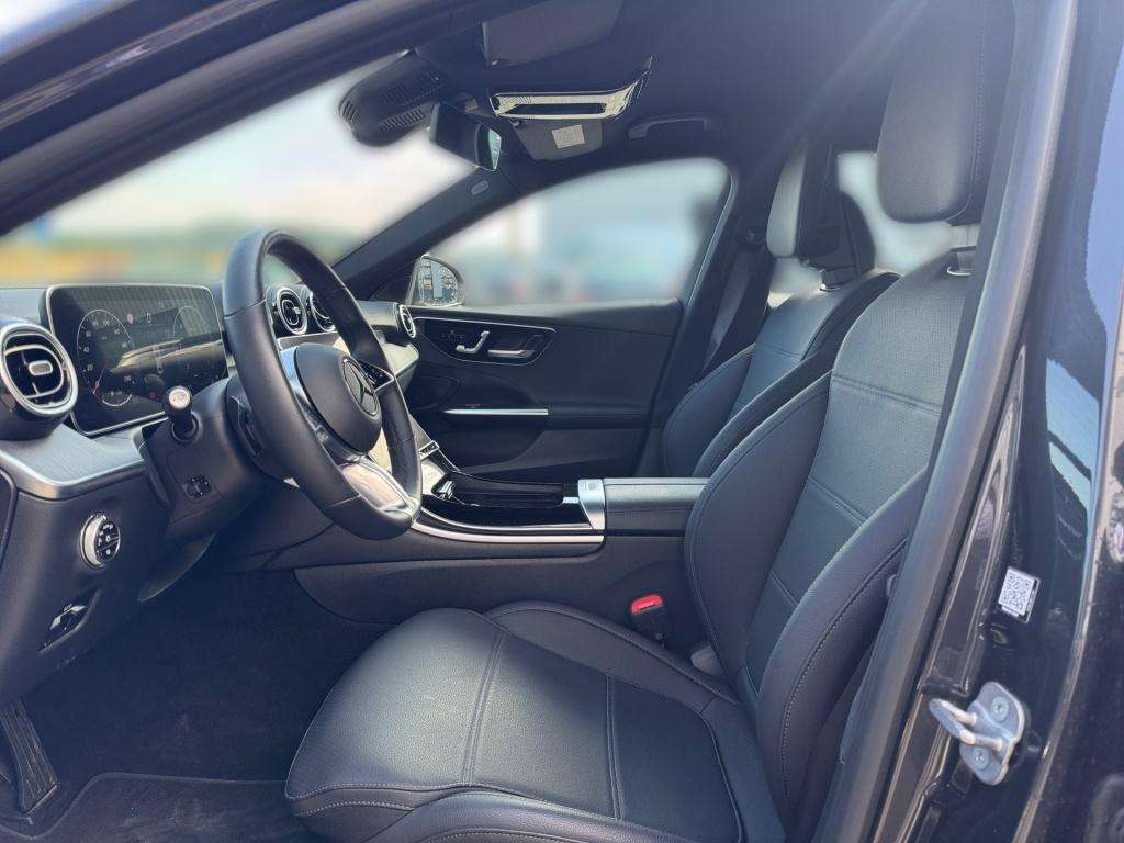 Mercedes-Benz C 220