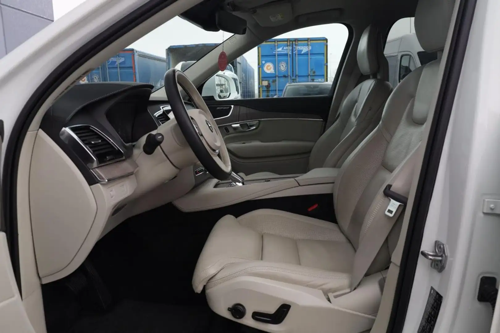 Volvo XC90 173 Kwatt (235 cv) - 2