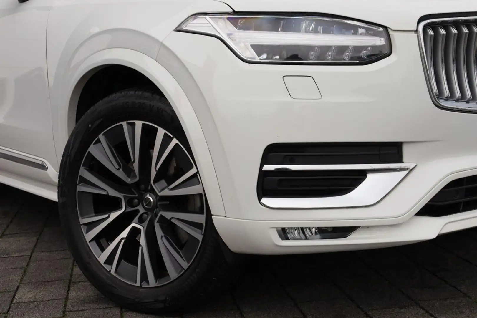 Volvo XC90 173 Kwatt (235 cv) - 1