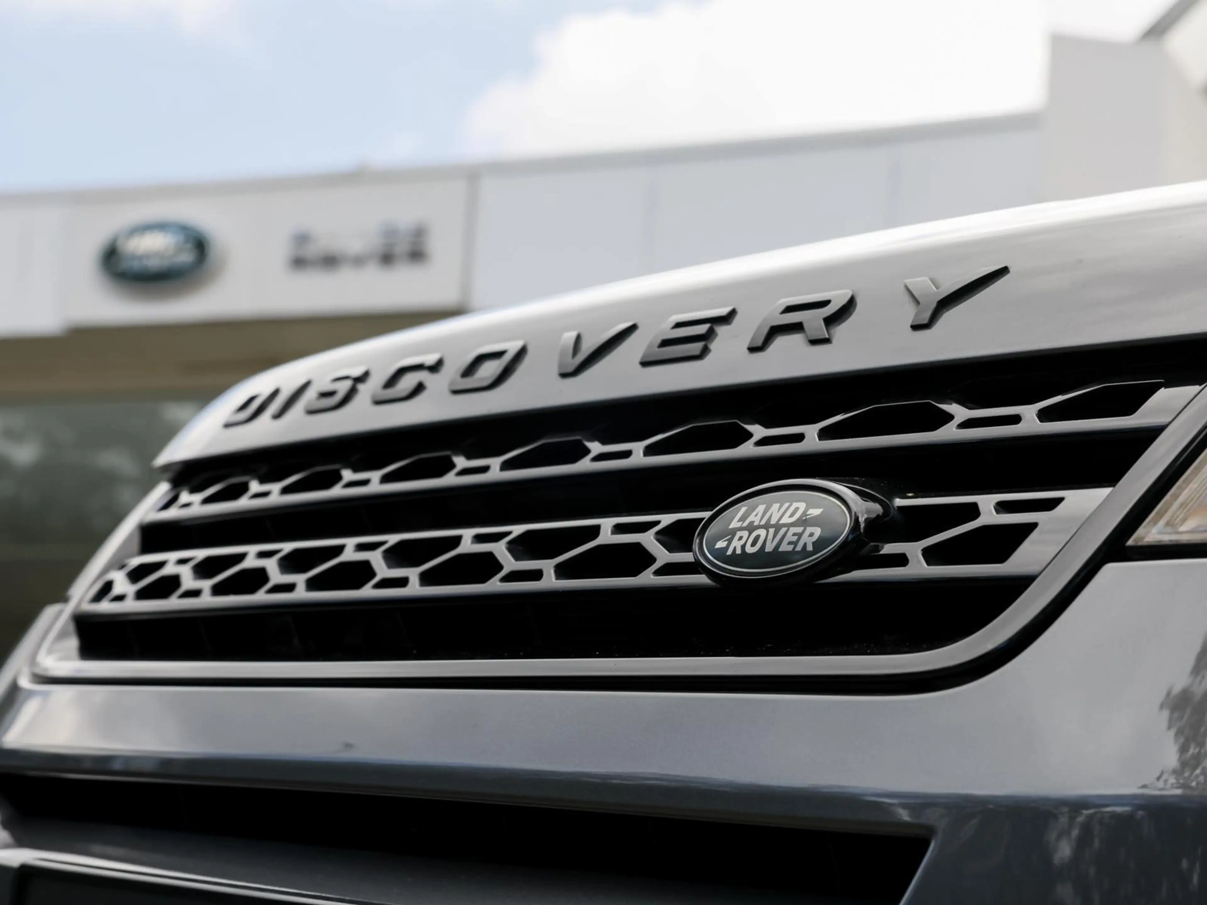 Land Rover Discovery Sport 2.0 TD4 SE XENON NAVI SHZ RFK BT — photo 12