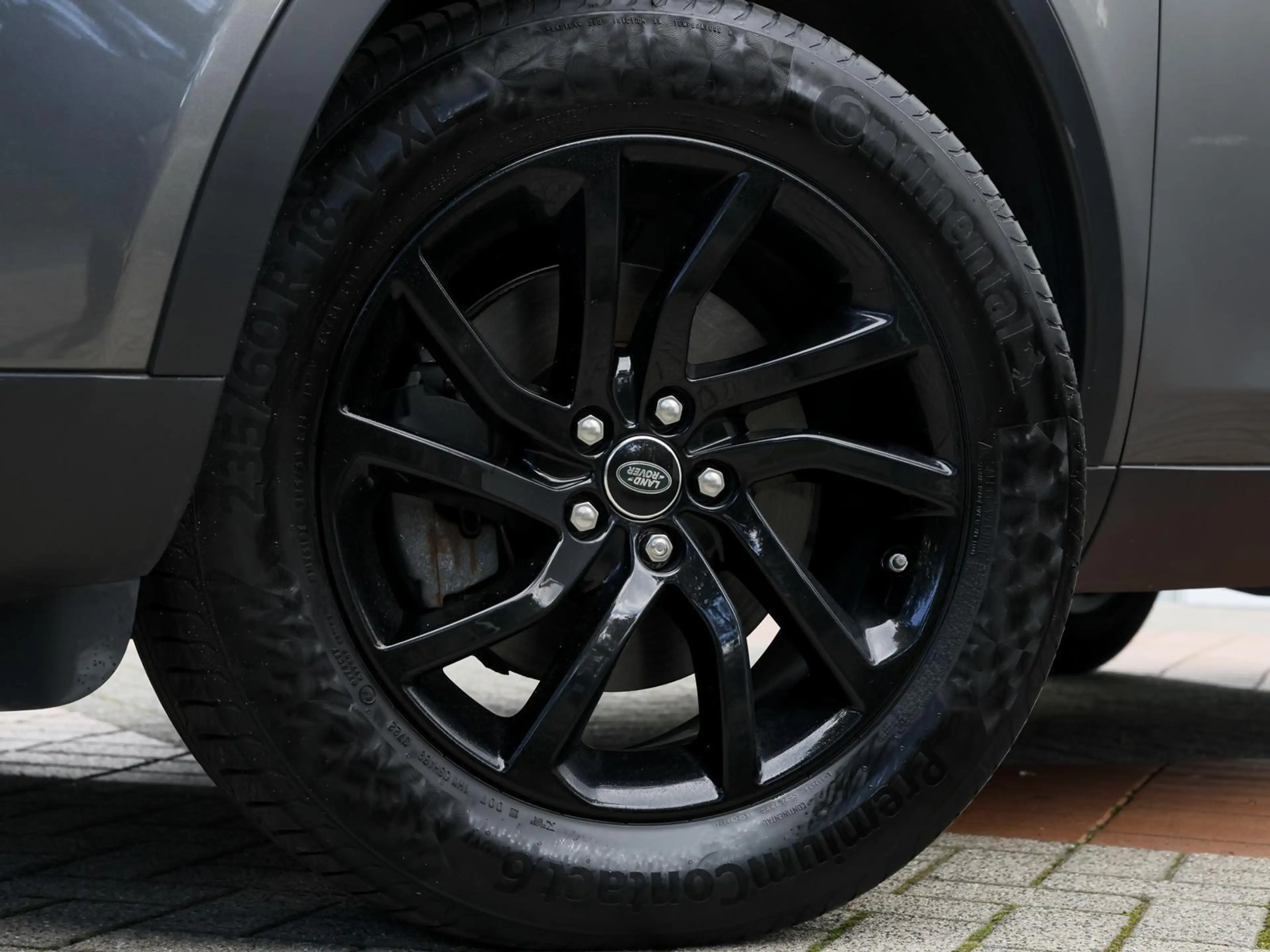 Land Rover Discovery Sport 2.0 TD4 SE XENON NAVI SHZ RFK BT — photo 13
