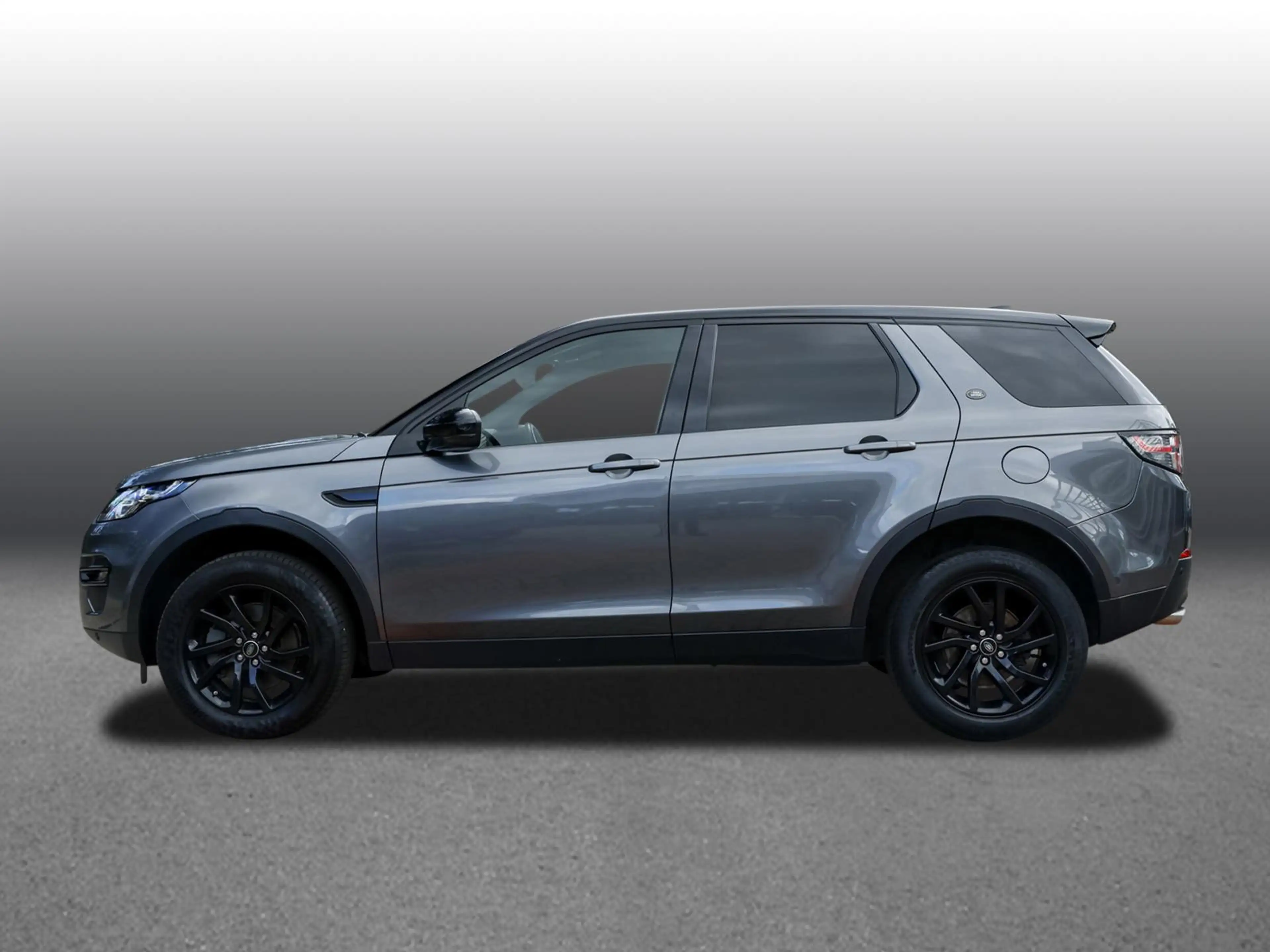 Land Rover Discovery Sport 2.0 TD4 SE XENON NAVI SHZ RFK BT — photo 6