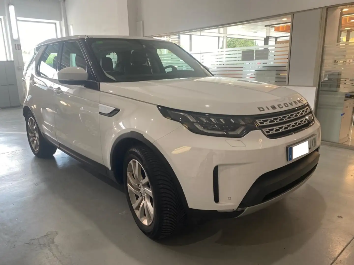 Land Rover Discovery 3.0TD6 HSE Aut. Blanco - 1