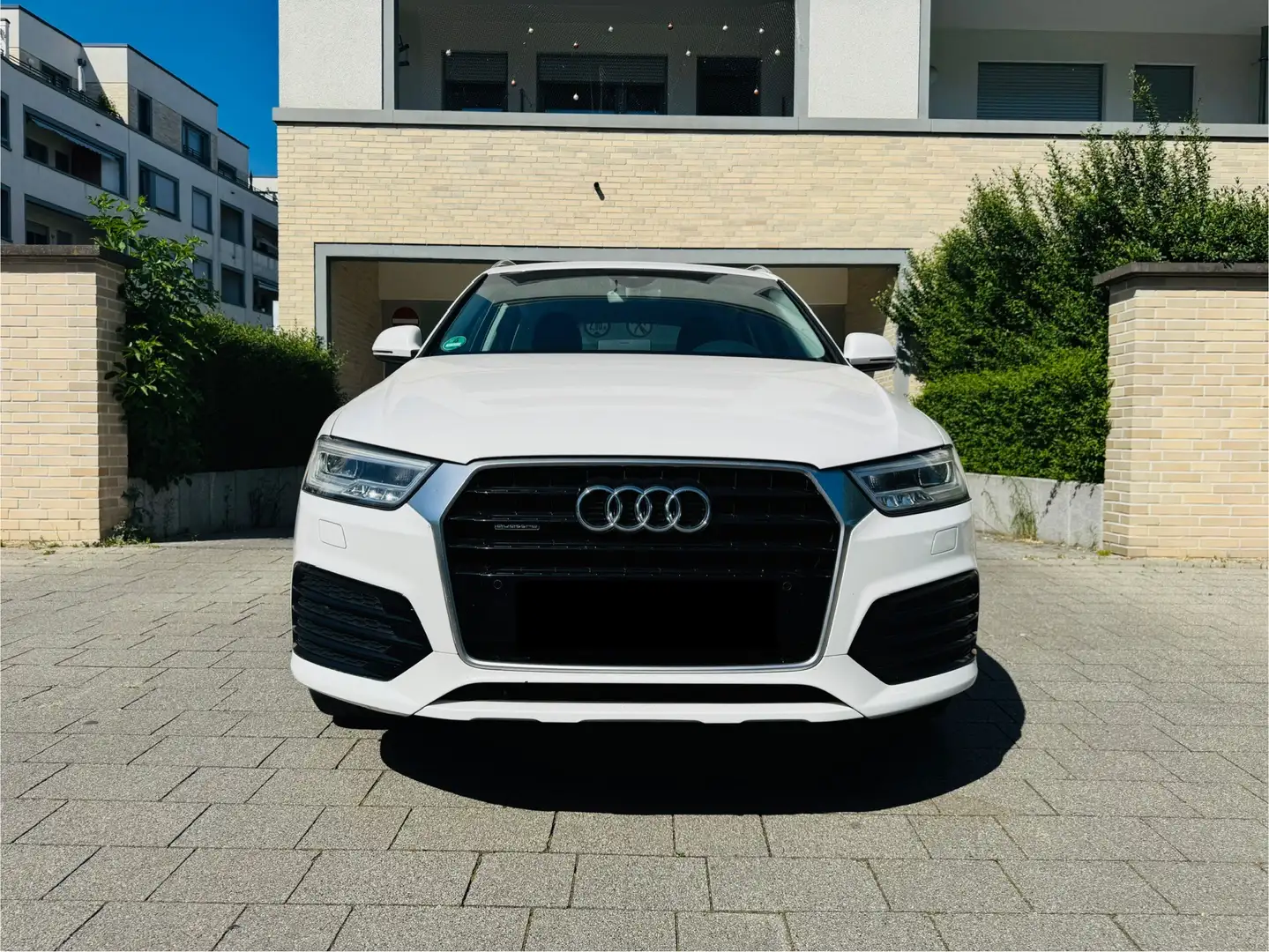 Audi Q3 2.0 TDI quattro S tronic S-Line Leder Keyless Go - 2