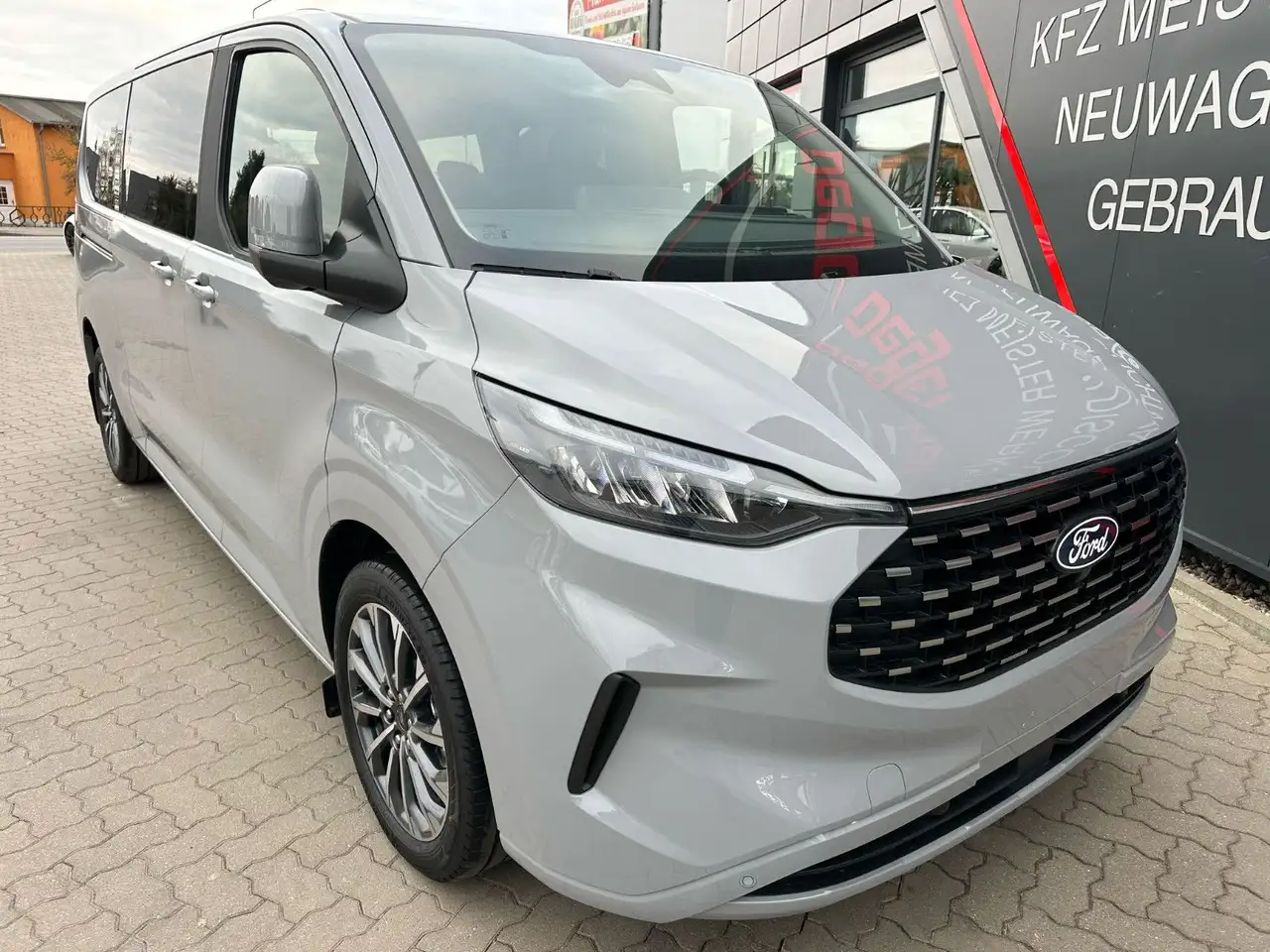 Ford Tourneo Custom 2026