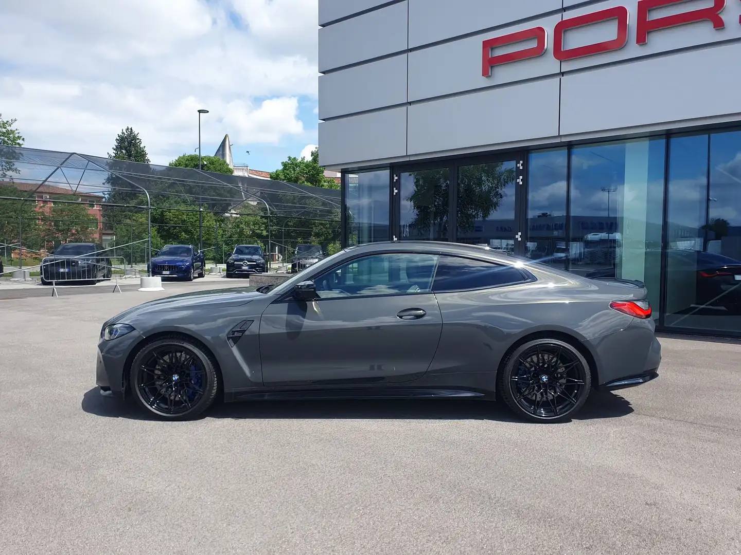 BMW M4 M4 Competition M xDrive Сірий - 2