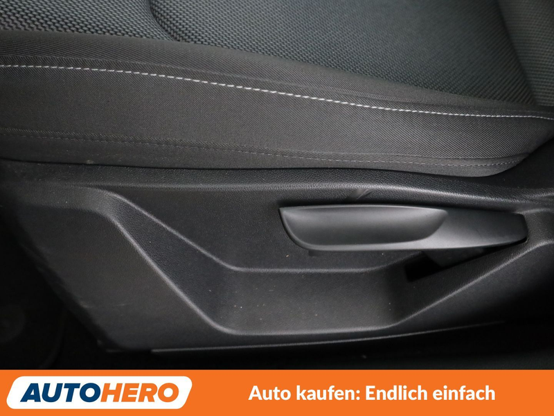 Audi Q2 35 TFSI Sport*NAVI*PDC*LIM*SHZ* — photo 31