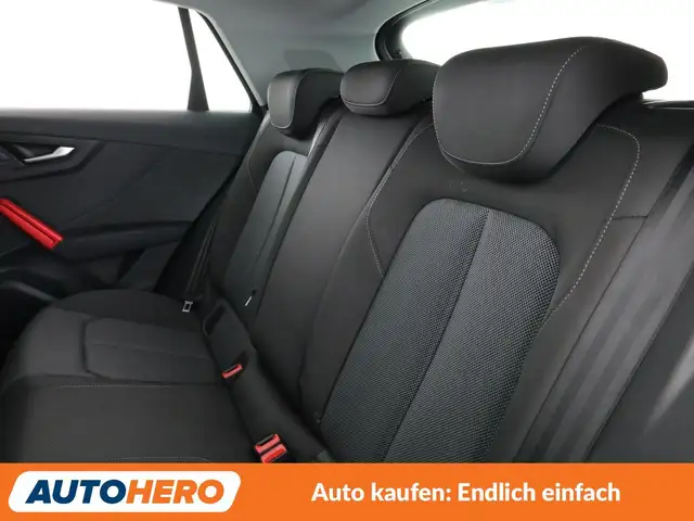 Audi Q2 view 14