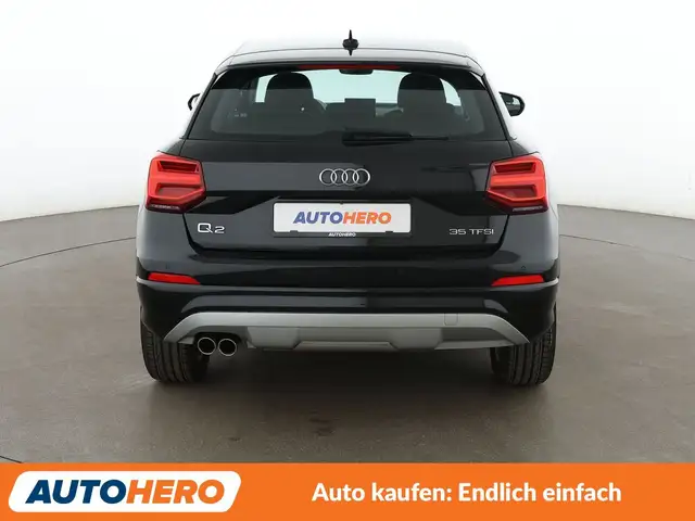 Audi Q2 view 5