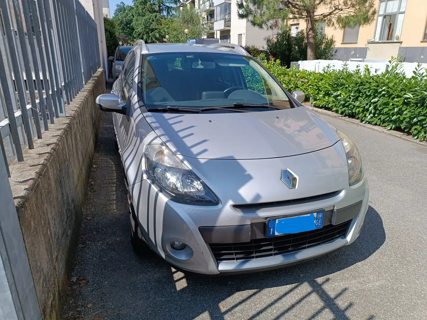 Renault Clio Clio Sportour 1.5 dci Confort 85cv fap Argento - 2