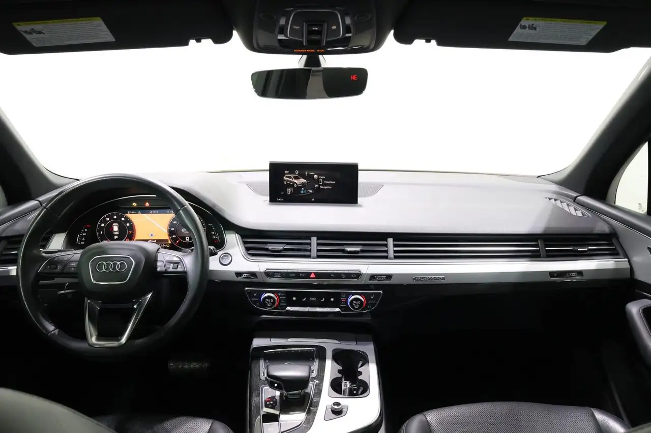 Audi Q7 photo Audi Q7