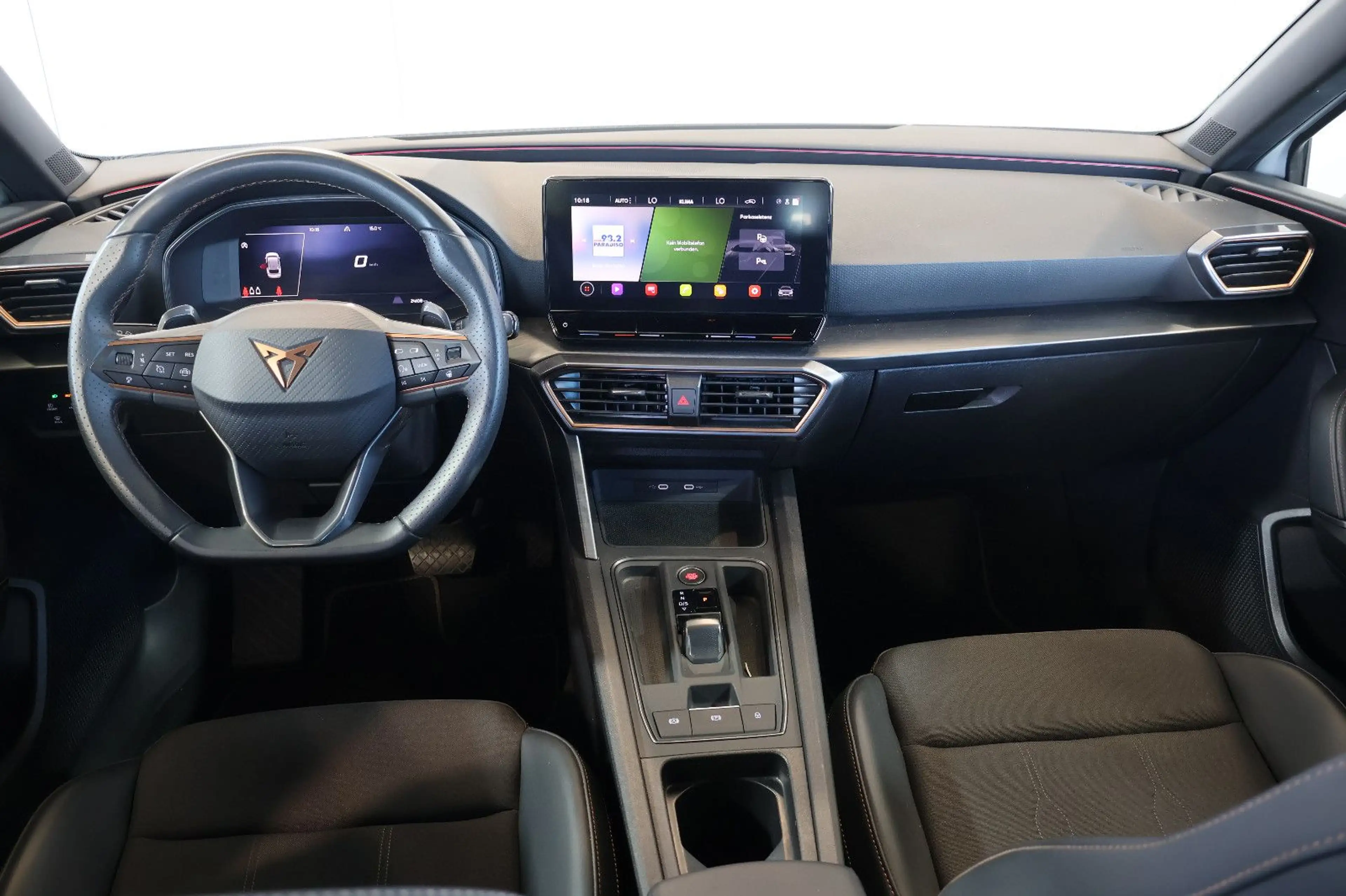 CUPRA Leon ST 1.5 eTSI AID+ACC+CARPLAY+KAM+LED+18" — photo 7