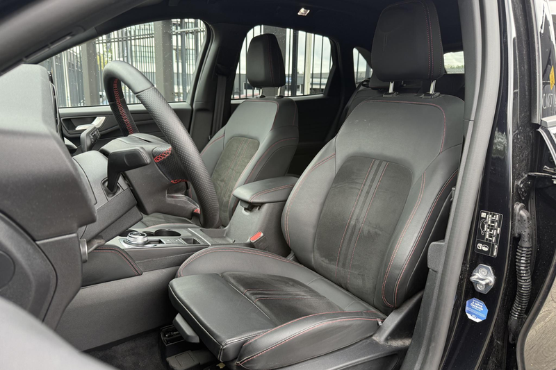 Ford Kuga 2.5 PHEV ST-Line X — photo 11