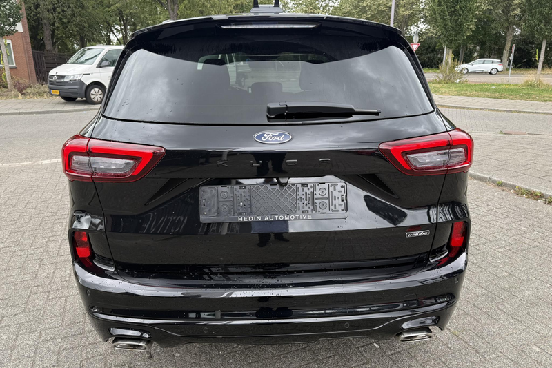 Ford Kuga 2.5 PHEV ST-Line X — photo 8