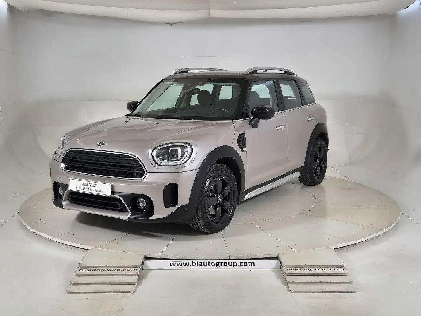 MINI Cooper Countryman Mini F60 2020 Benzi Mini 1.5 Cooper Classic Grau - 1