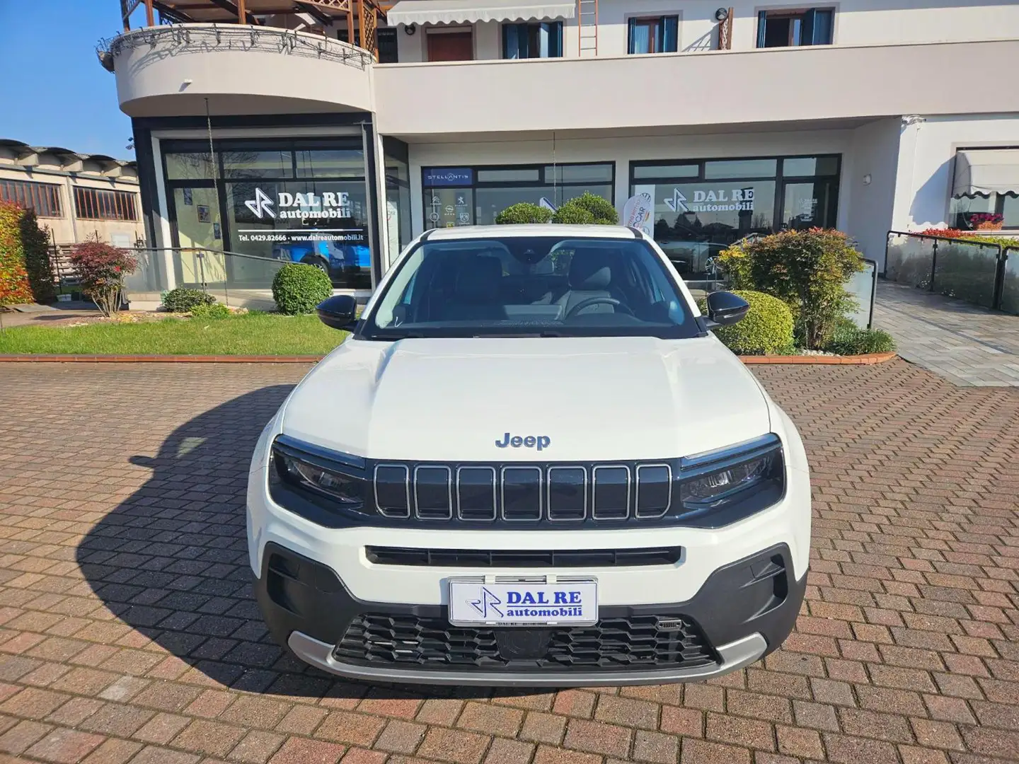 Jeep Avenger 1.2 Turbo Altitude Bianco - 1