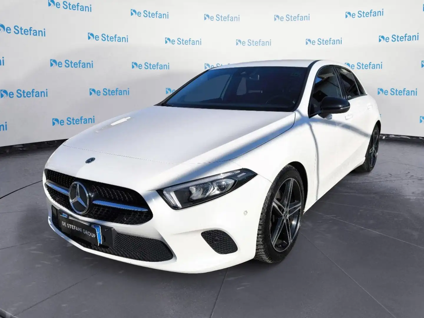 Mercedes-Benz A 180 A 180 d Automatic Sport NIGHT-EDITION Bianco - 1