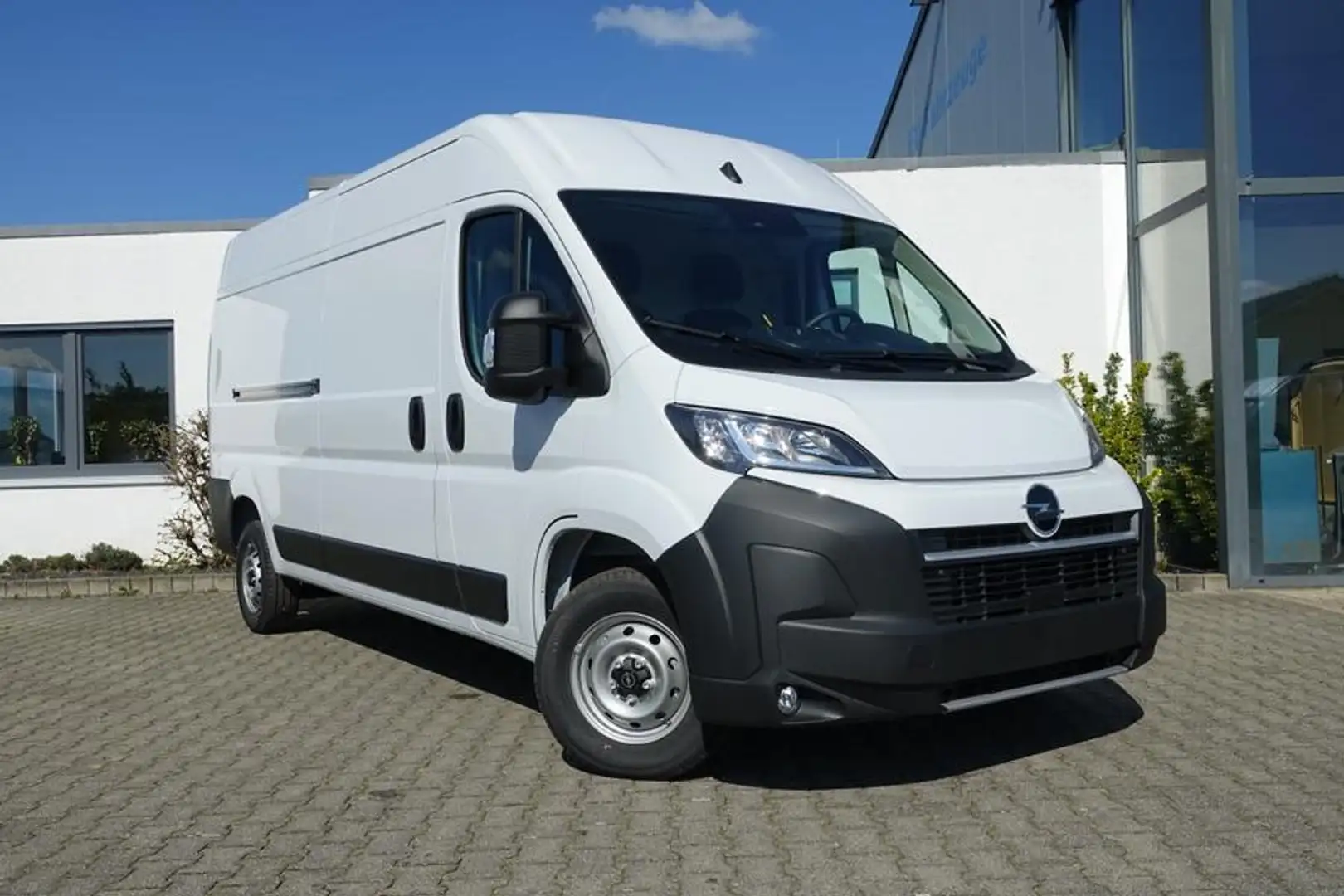 Opel Movano Transporter 35 L3H2 180PS 6Gang UPE ca.: 50.800 EU Білий - 2