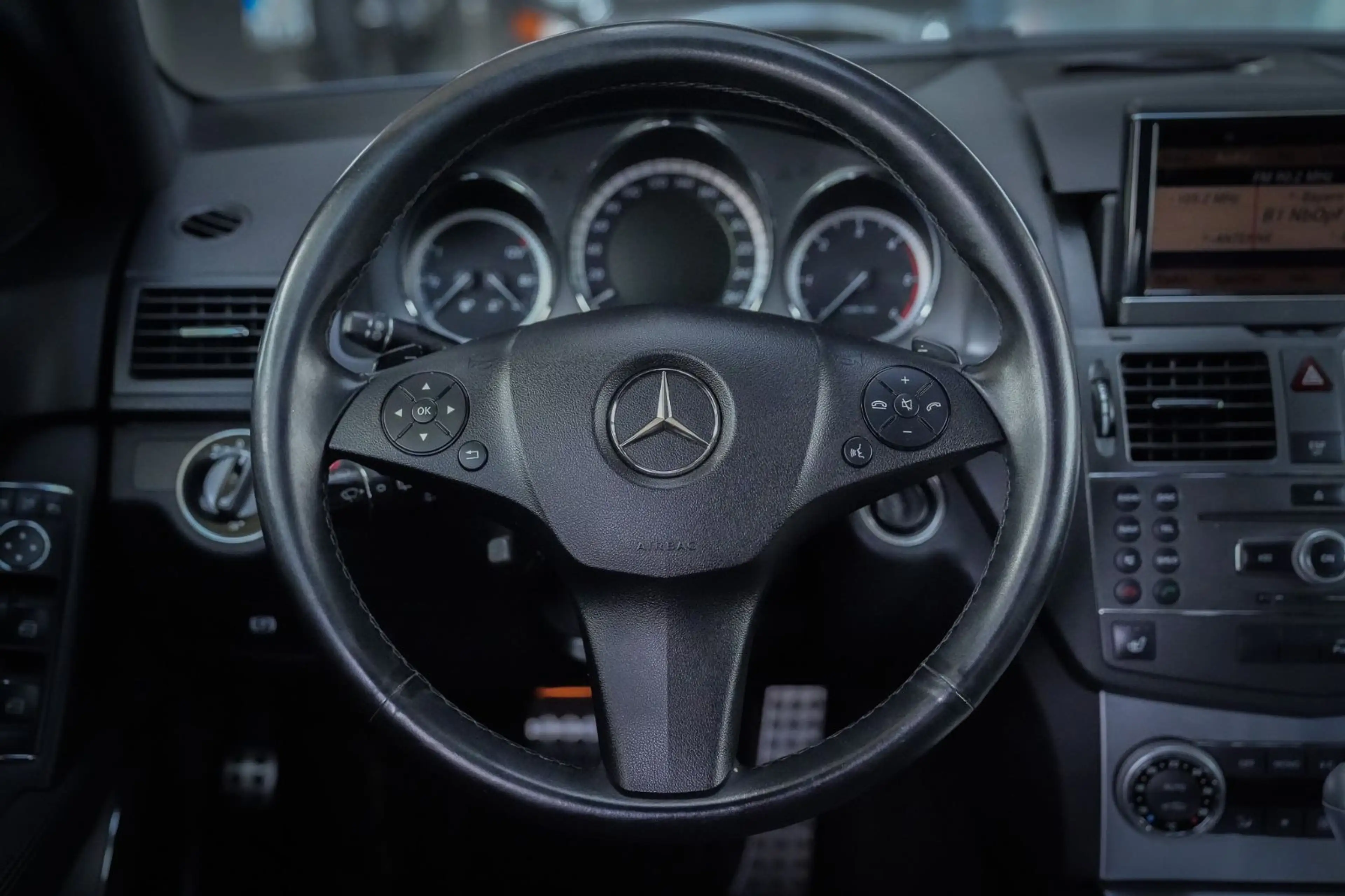 Mercedes-Benz C 350 4Matic *SHZ/Klimaaut./Temp.* — photo 2