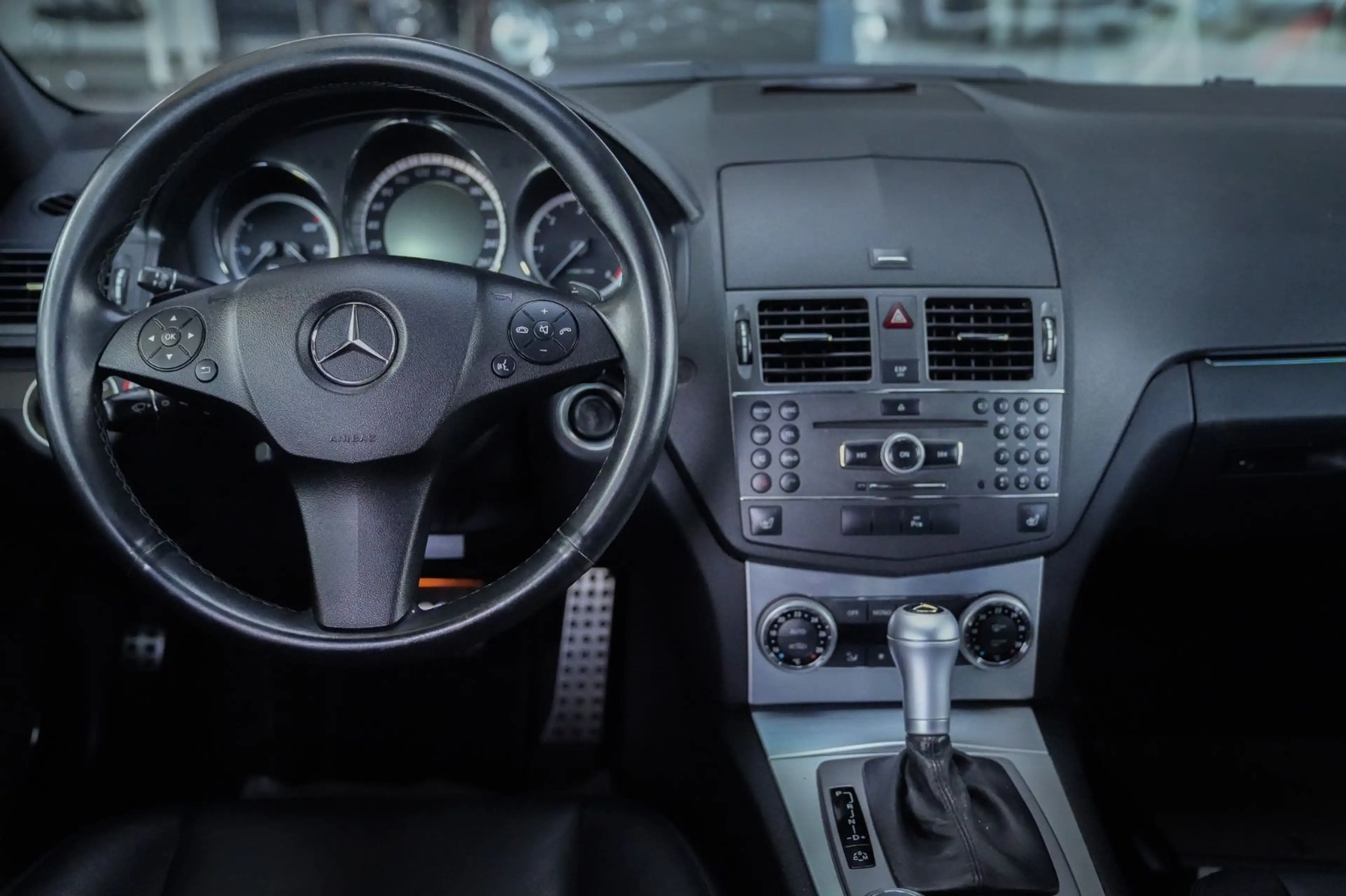 Mercedes-Benz C 350 4Matic *SHZ/Klimaaut./Temp.* — photo 4