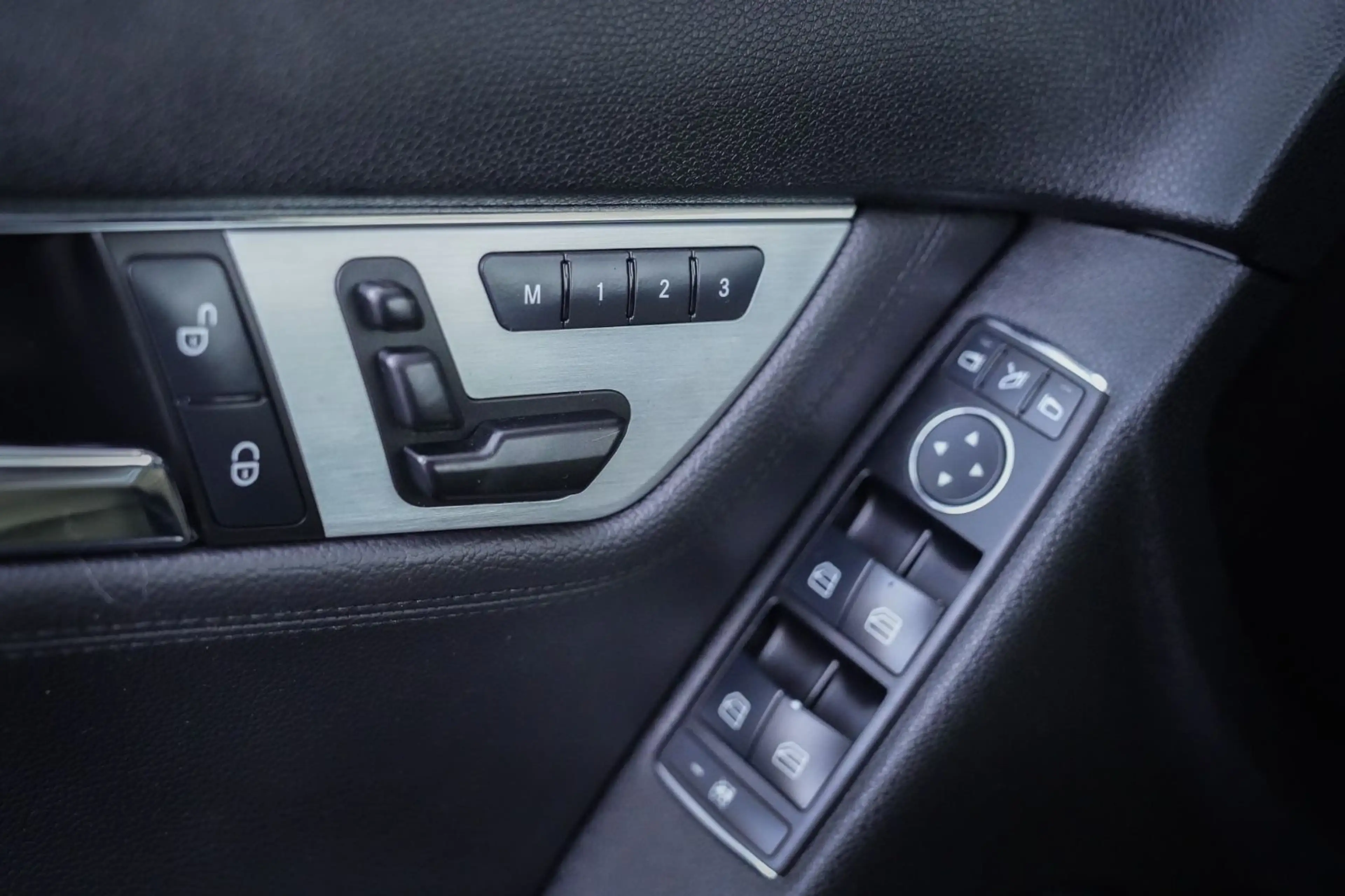 Mercedes-Benz C 350 4Matic *SHZ/Klimaaut./Temp.* — photo 14