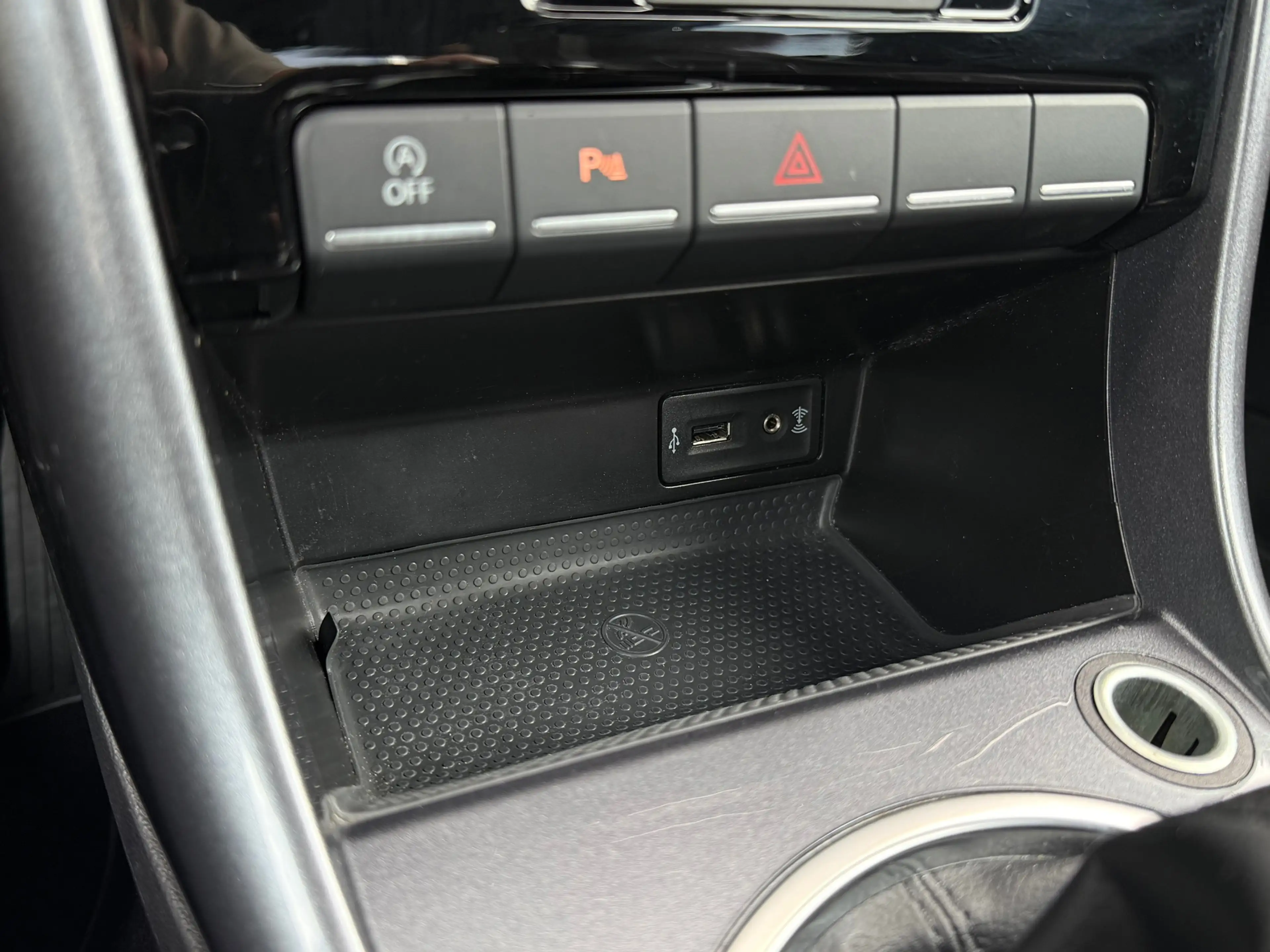 Volkswagen Beetle Cabriolet 1.2 TSI Exclusive Series, Stoelverwarmin — photo 21