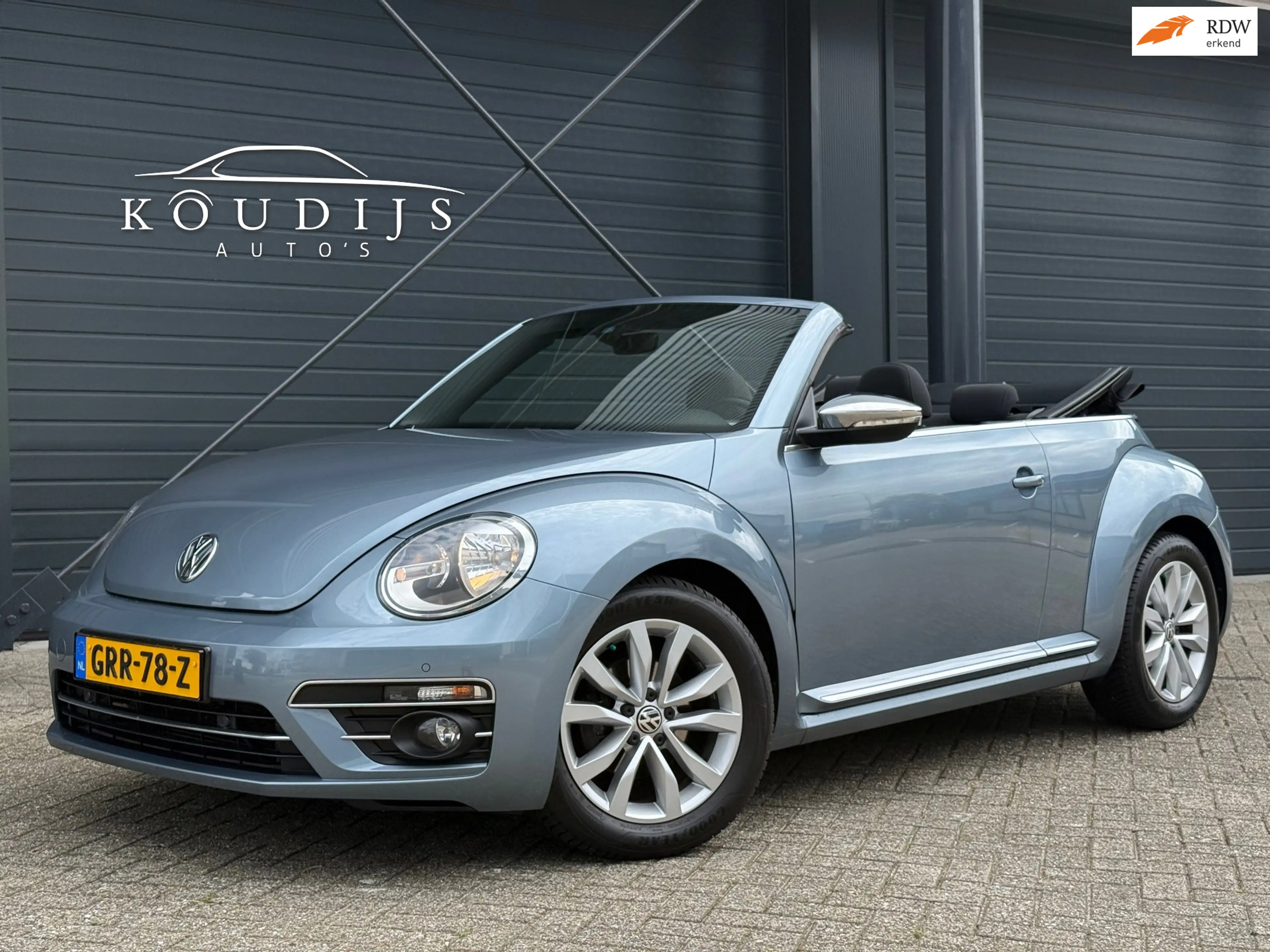 Volkswagen Beetle Cabriolet 1.2 TSI Exclusive Series, Stoelverwarmin