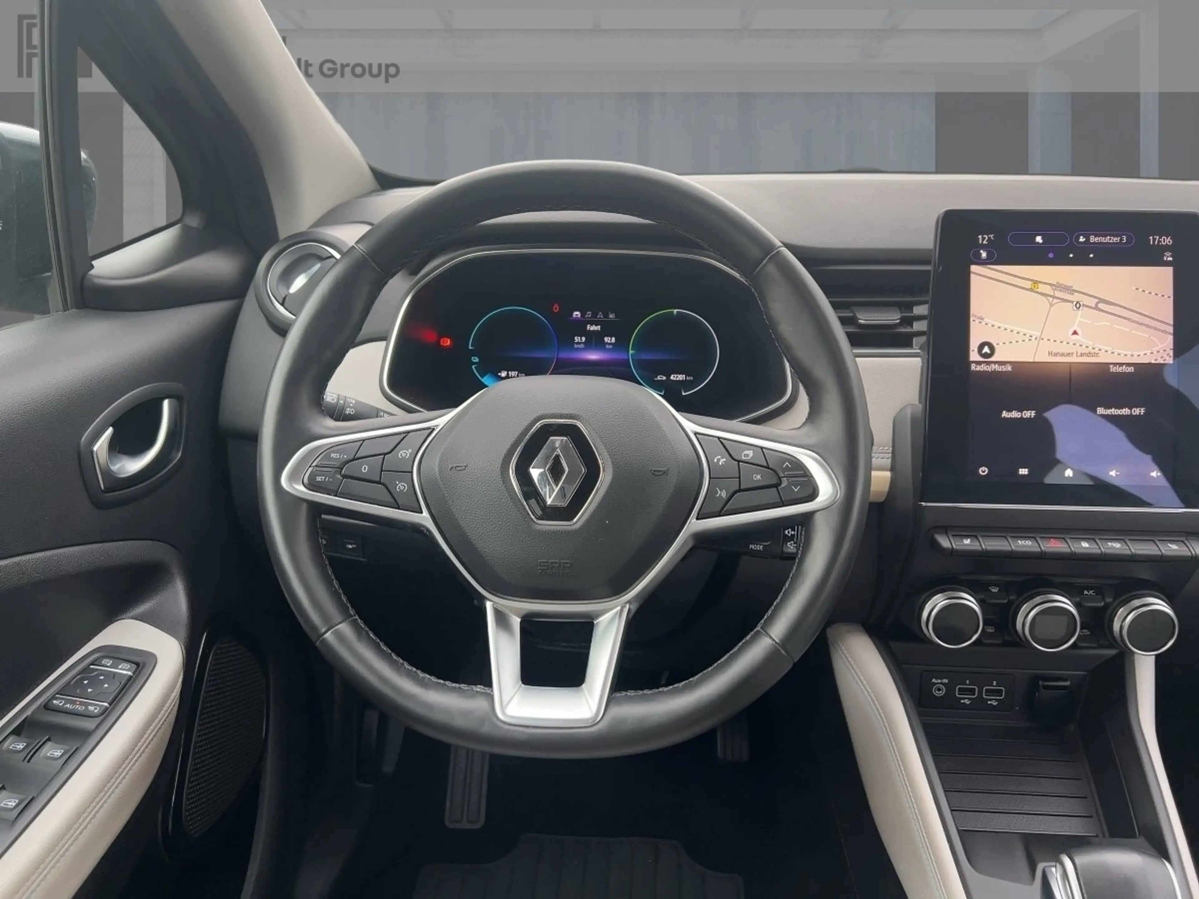 Renault ZOE Riviera Rückfahrkamera PDC ABS Fahrerairbag ESP SERVO — photo 11