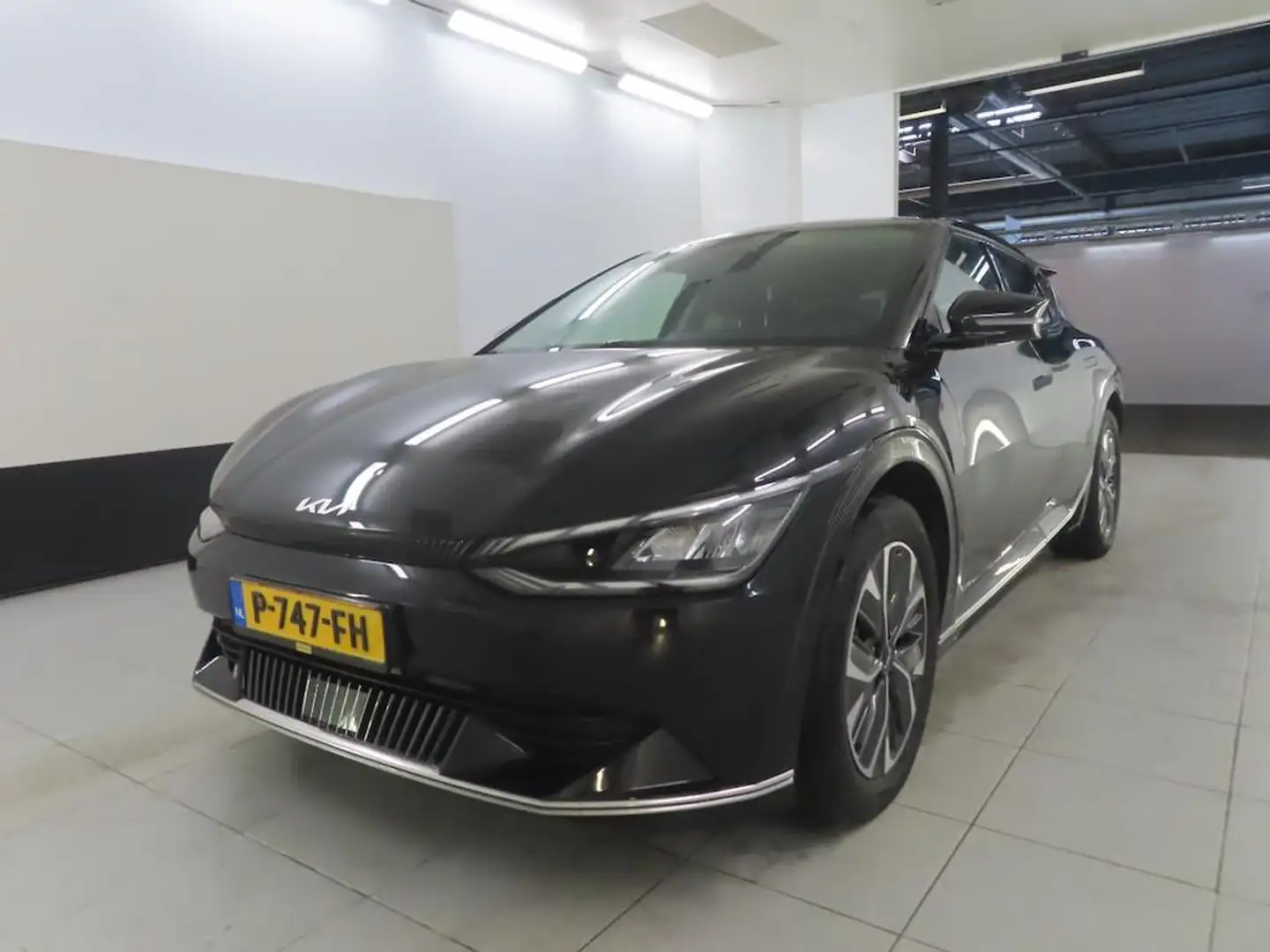 Kia EV6 PLUS AWD 77.4KWH/THAAK/LEER/LED/CAM Zwart - 1