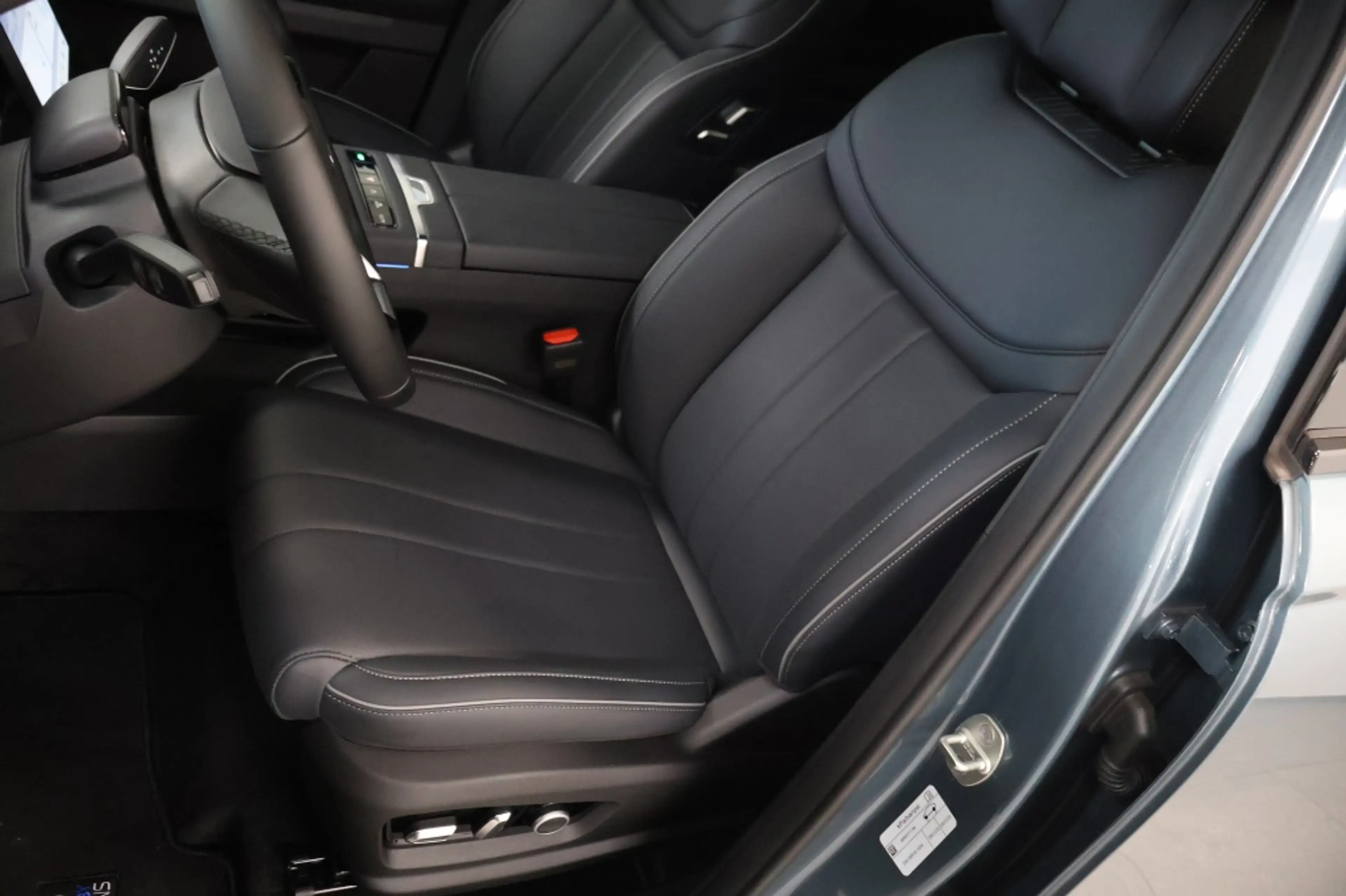 Jaecoo Others 7 1.5 GDI SHS-P Exclusive | PHEV | Plug-in Hybrid — photo 9