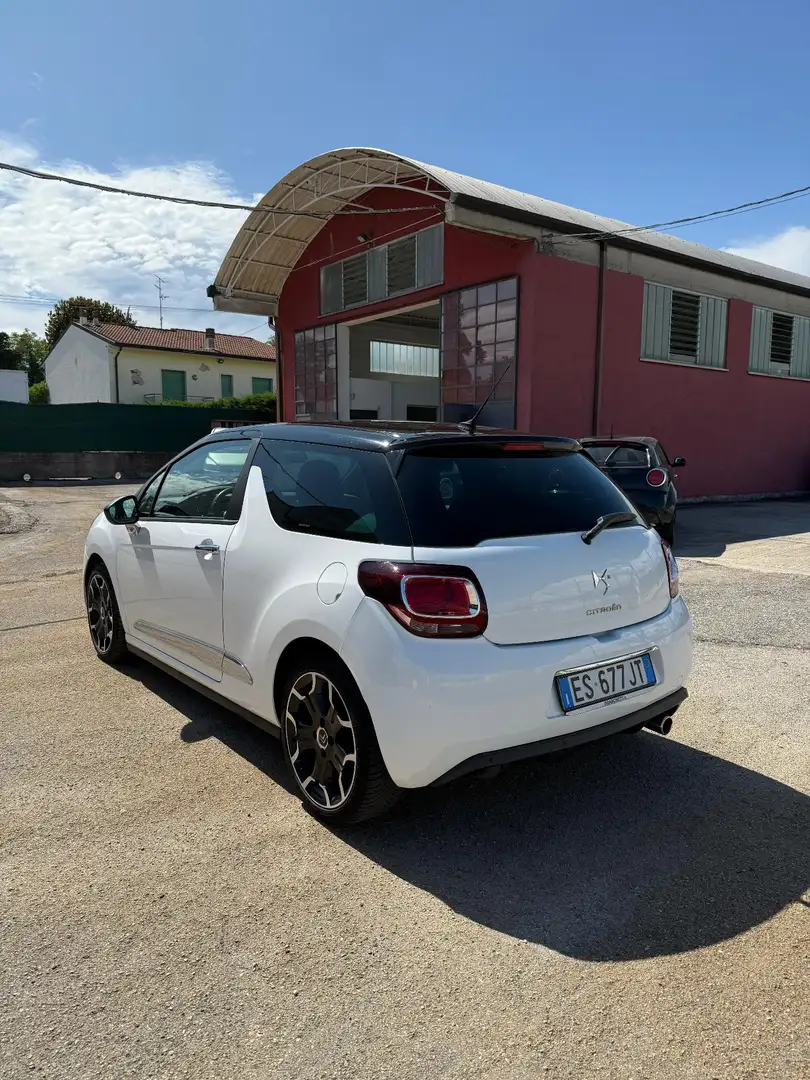 Citroen DS3 1.2 vti Just Black 82cv - 2
