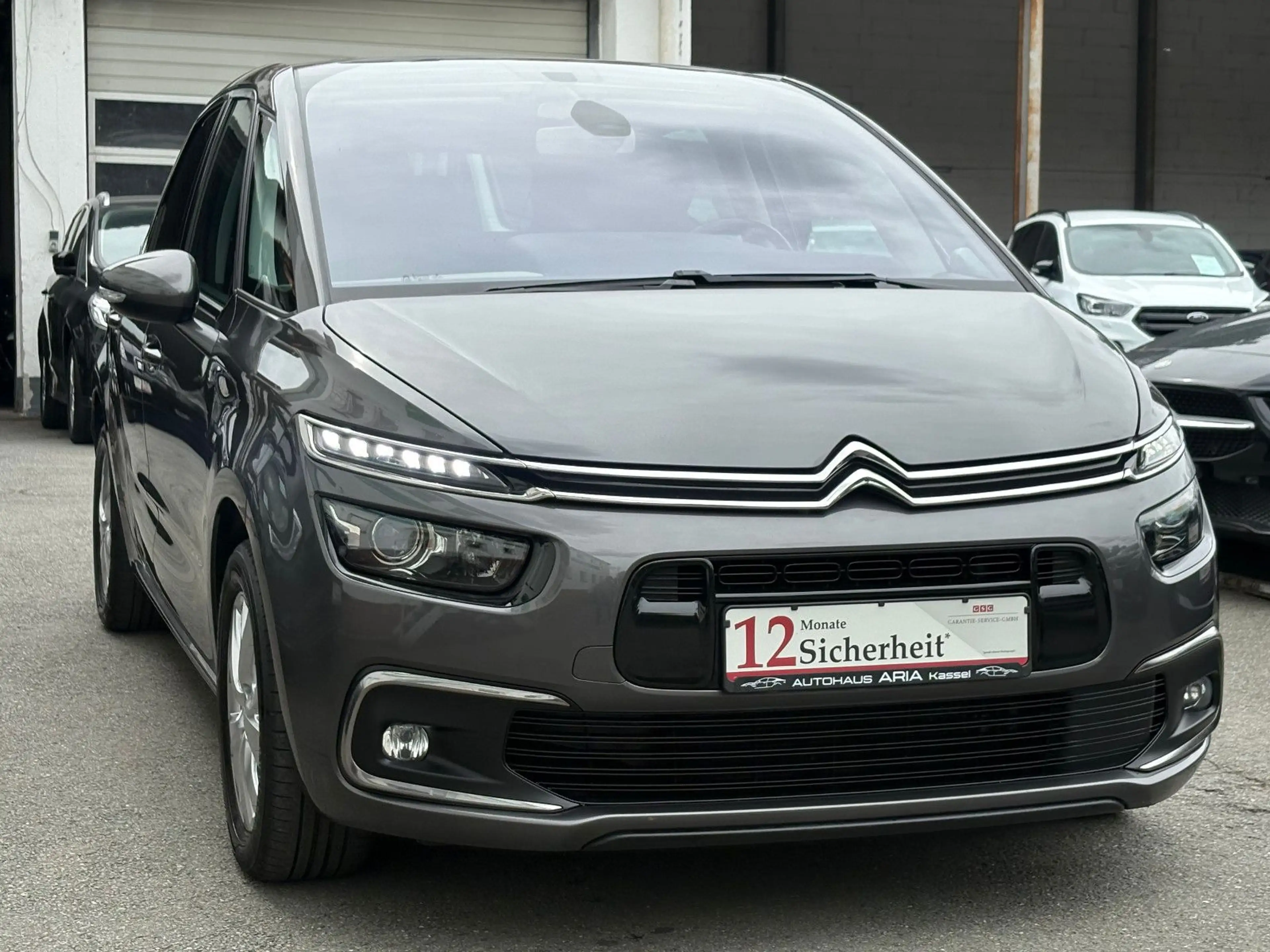 Citroen C4 Picasso 1.6 HDI Selection - KAMERA AHK NAVI — photo 5