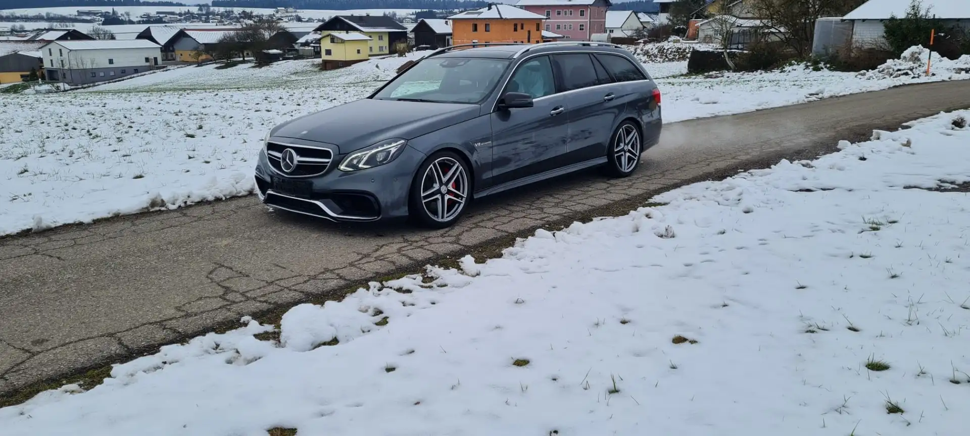 Mercedes-Benz E 63 AMG S 4MATIC T Aut. - 2