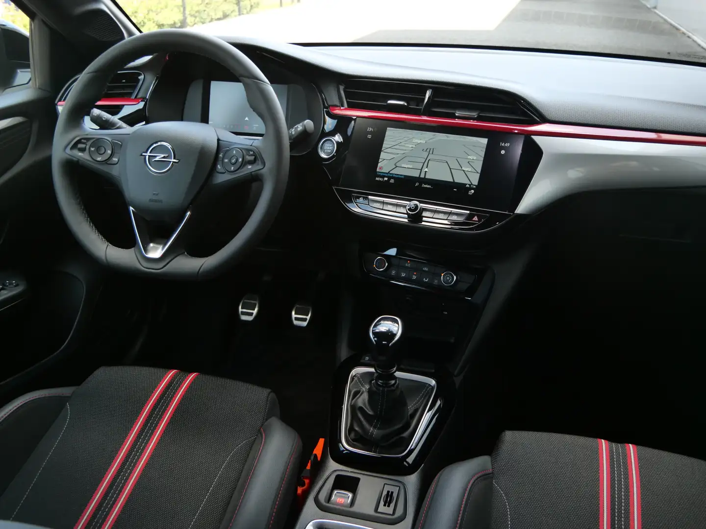 Opel Corsa 1.2 Turbo 100 Pk GS - Line DAB / Apple Carplay / A Wit - 2