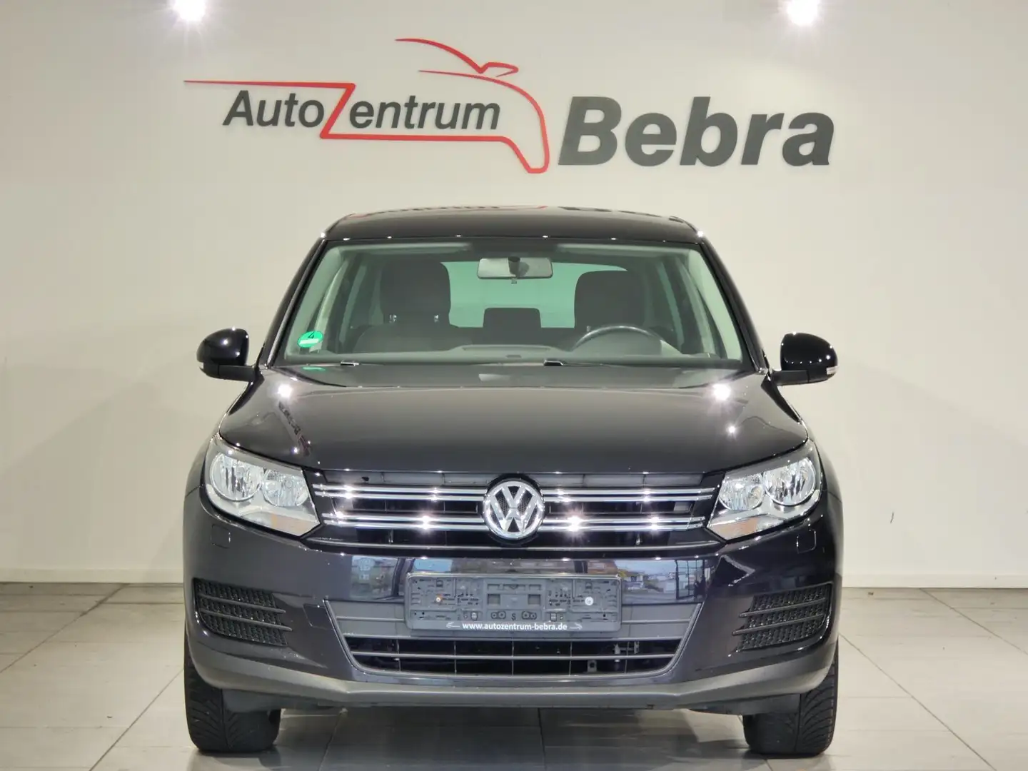 Volkswagen Tiguan 1.4 TSI Trend & Fun BMT Standheizung/SHZ Zwart - 2